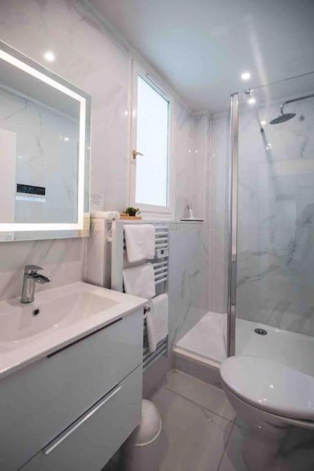 La Suite 7 Gite Urbain Charleville-Mezieres Exterior photo